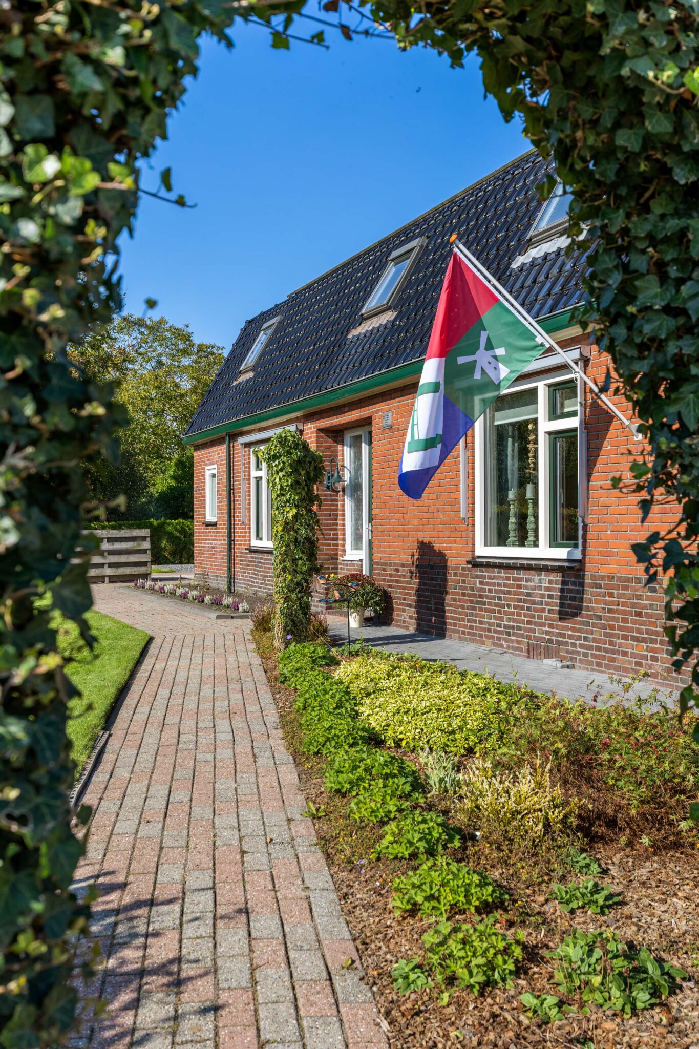 Vrijstaande woning te koop: rijksweg 171, Ten Post