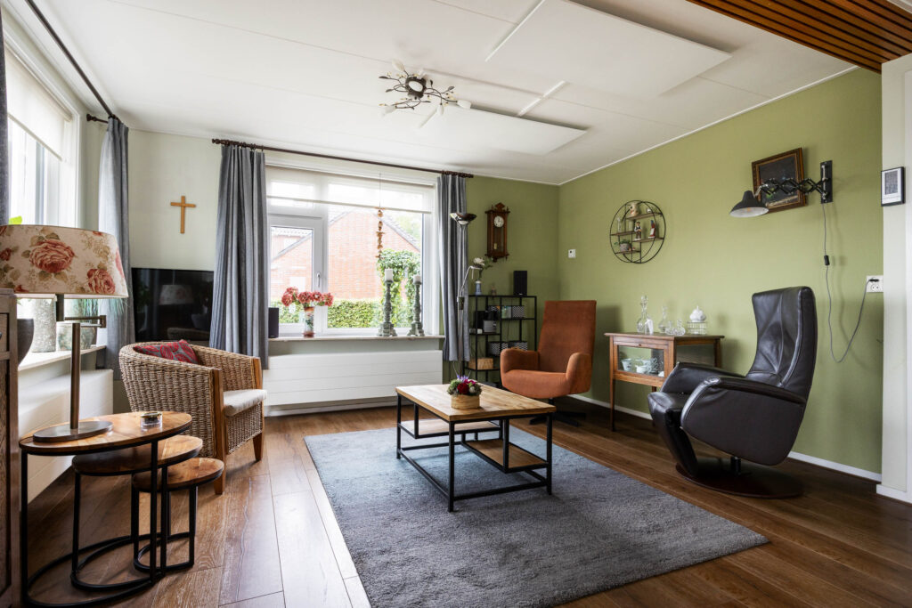 Vrijstaande woning te koop: rijksweg 171, Ten Post